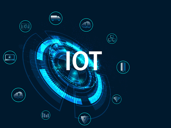 Intelligente Reiselösungen mit IoT und KI